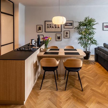 Onlviv Apartments Rynok Square 18/2 Экстерьер фото