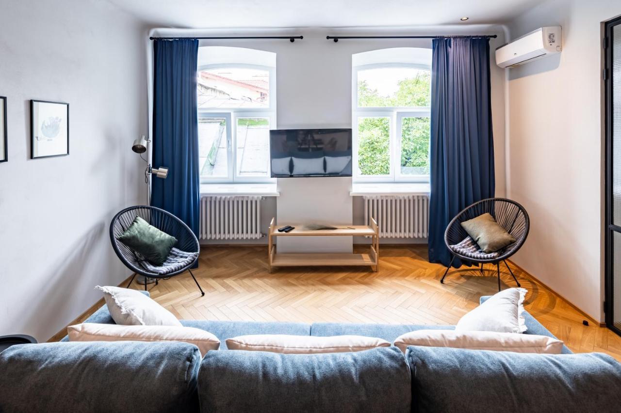 Onlviv Apartments Rynok Square 18/2 Экстерьер фото