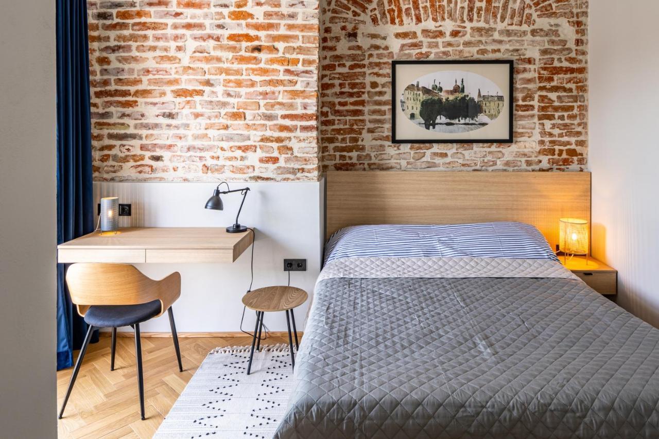Onlviv Apartments Rynok Square 18/2 Экстерьер фото